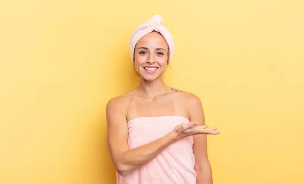 Pretty Woman Smiling Cheerfully Feeling Happy Showing Concept Shower Beauty — Fotografia de Stock