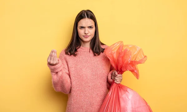 Pretty Woman Making Capice Money Gesture Telling You Pay Trash — Foto Stock