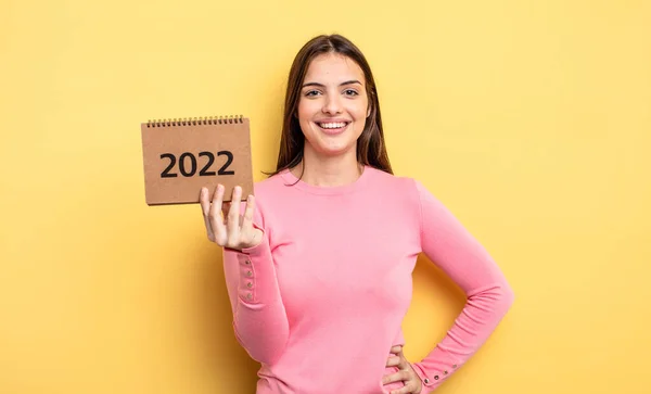 Pretty Woman Smiling Happily Hand Hip Confident 2022 Calendar Concept — Stock Photo, Image