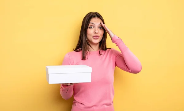 Pretty Woman Looking Happy Astonished Surprised White Box Packaging Concept — Stockfoto