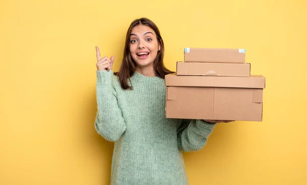 Pretty Woman Feeling Happy Excited Genius Realizing Idea Packages Boxes — Stock Photo, Image