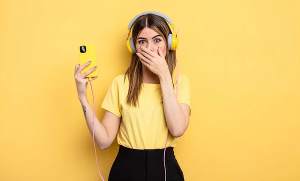 Covering Mouth Hands Shocked — Stock Photo, Image