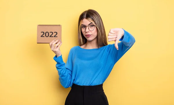 Pretty Woman Feeling Cross Showing Thumbs 2022 Calendar Concept — Stockfoto