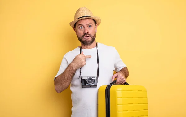 Middle Age Man Tourist Looking Shocked Surprised Mouth Wide Open — Stok fotoğraf