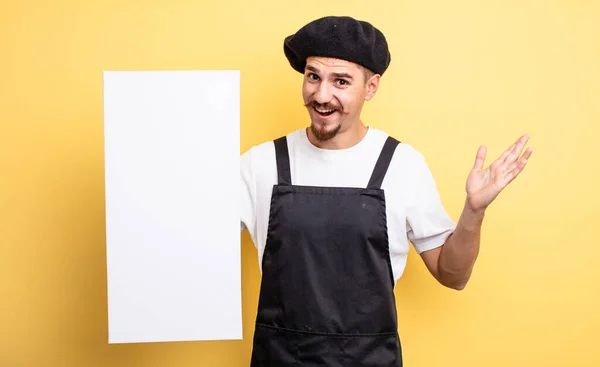 Artista Hombre Sintiéndose Feliz Asombrado Por Algo Increíble Copia Espacio — Foto de Stock