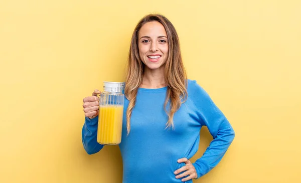Pretty Woman Smiling Happily Hand Hip Confident Orange Juice Concept — Stock fotografie
