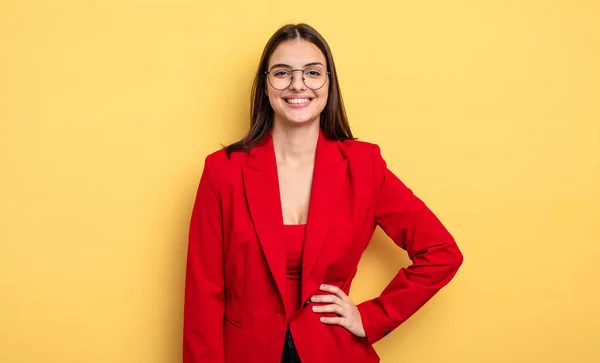 Pretty Woman Smiling Happily Hand Hip Confident Businesswoman Concept — Stockfoto