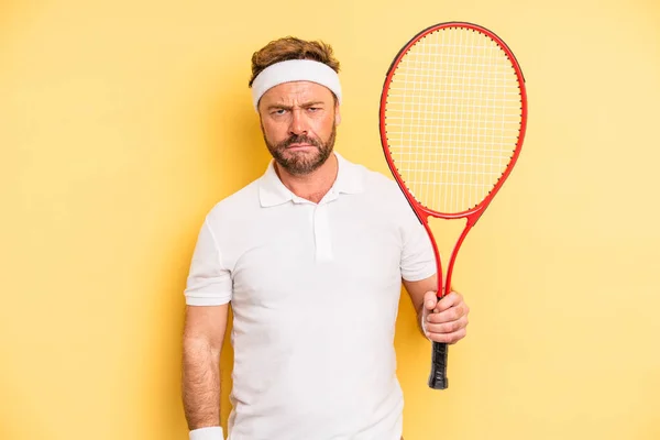 Middle Age Man Feeling Puzzled Confused Tennis Concept — Stockfoto