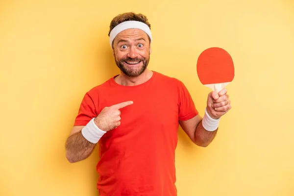 Middle Age Man Feeling Happy Pointing Self Excited Ping Pong — Stockfoto