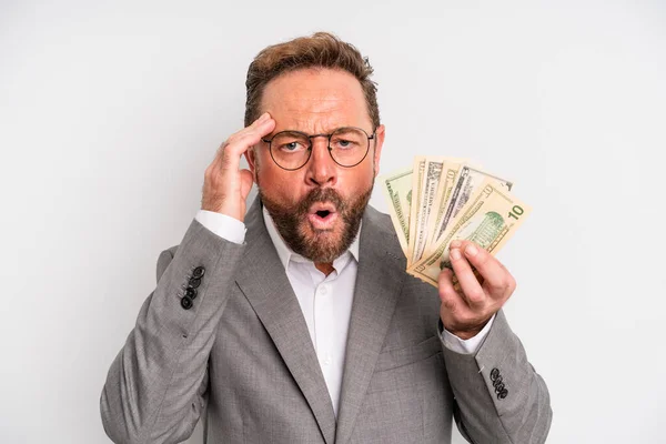 Middle Age Man Looking Surprised Realizing New Thought Idea Concept — Stockfoto