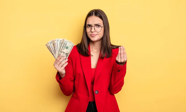 Pretty Woman Making Capice Money Gesture Telling You Pay Dollar — Zdjęcie stockowe