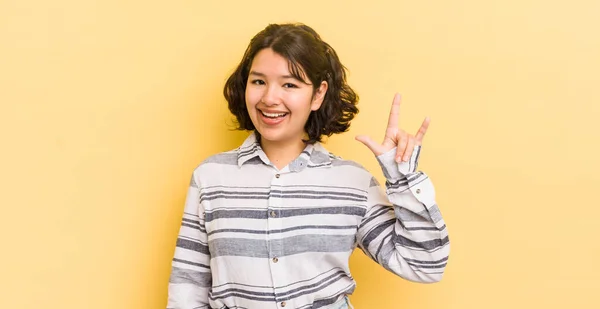 Pretty Hispanic Woman Feeling Happy Fun Confident Positive Rebellious Making — Stock Photo, Image