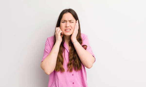 Pretty Caucasian Woman Looking Angry Stressed Annoyed Covering Both Ears — Stock Photo, Image