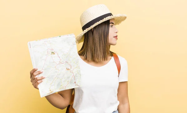 Bella Ragazza Ispanica Sul Profilo Vista Pensando Immaginando Sognando Occhi — Foto Stock