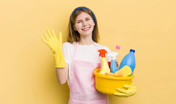 Redhead Pretty Girl Smiling Looking Friendly Showing Number Five Housekeeper — Stock Photo, Image