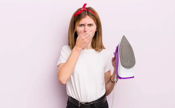 Redhead Pretty Girl Covering Mouth Hands Shocked Housekeeper Concept — Stock Photo, Image