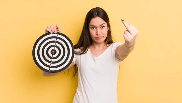 Ung Vacker Kvinna Känner Sig Arg Irriterad Upprorisk Och Aggressiv — Stockfoto