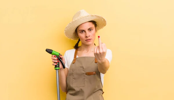 Jonge Mooie Vrouw Die Zich Boos Geïrriteerd Opstandig Agressief Voelt — Stockfoto