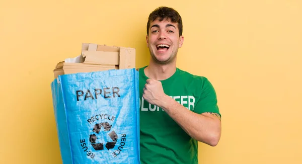 Young Handsome Man Feeling Happy Facing Challenge Celebrating — Stock Photo, Image