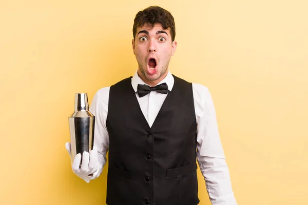 Young Handsome Man Looking Very Shocked Surprised Bartender Cocktail — Stock Photo, Image