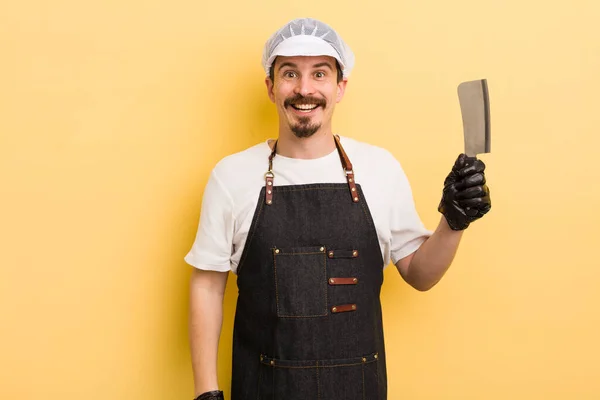 Uomo Che Sembra Felice Piacevolmente Sorpreso Concetto Macelleria — Foto Stock