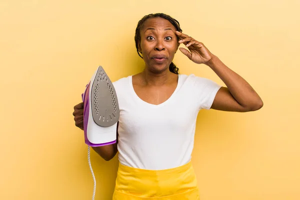 Black Pretty Woman Looking Happy Astonished Surprised — Stock Photo, Image