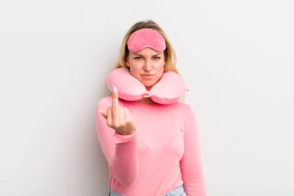 Blonde Pretty Woman Feeling Angry Annoyed Rebellious Aggressive — Stockfoto