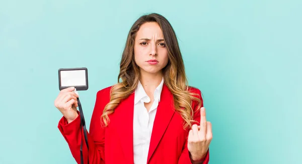 Bella Donna Sente Arrabbiato Infastidito Ribelle Aggressivo — Foto Stock