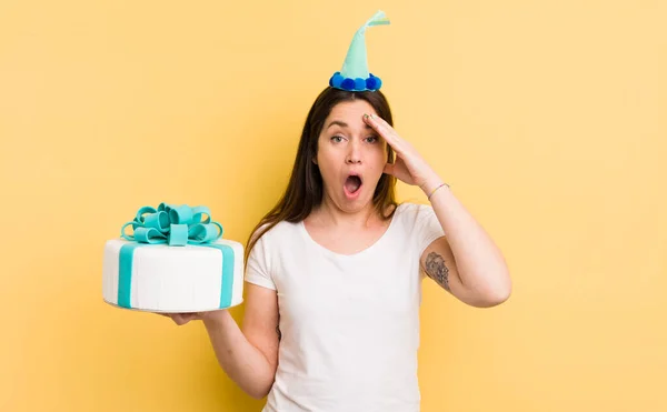 Young Woman Birthday Cake — Fotografia de Stock