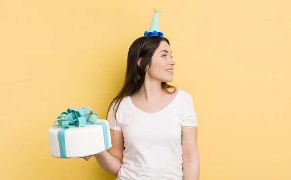 Young Woman Birthday Cake — Fotografia de Stock