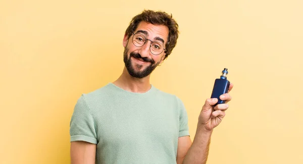 Ung Galen Man Röker Med Vaporizer — Stockfoto