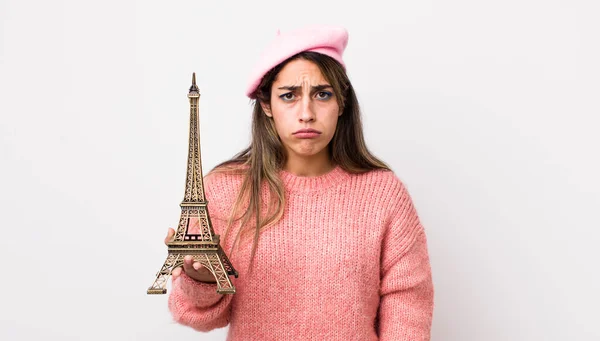 Ładna Latynoska Smutna Jęcząca Nieszczęśliwym Spojrzeniem Płaczem Koncepcja Francji — Zdjęcie stockowe