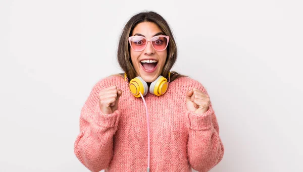 Pretty Hispanic Woman Feeling Shocked Laughing Celebrating Success Headphones Concept — Stock Photo, Image