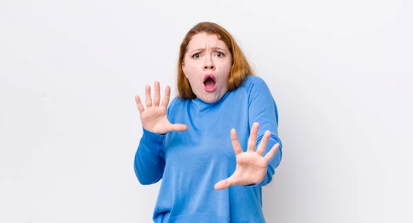 Pretty Red Head Woman Feeling Terrified Backing Screaming Horror Panic — Stock Photo, Image