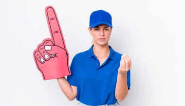 Sarışın, güzel bir kadın kapiş ya da para hareketi yapıyor, sana ödemeni söylüyor. Bir numaralı hayran konsepti