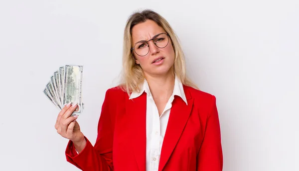 Blonde Pretty Woman Feeling Puzzled Confused Dollar Banknotes Concept — Stock Photo, Image