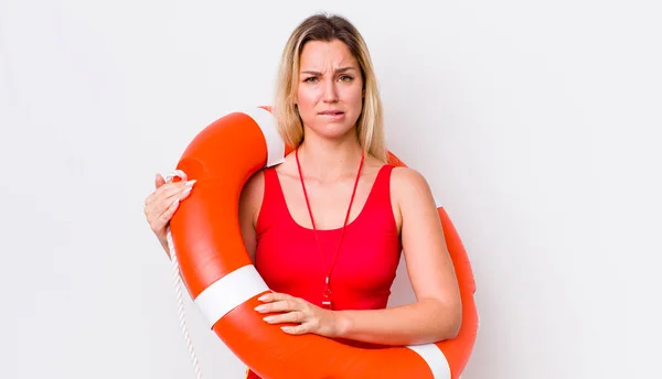 Blonde Pretty Woman Looking Puzzled Confused Life Guard Concept — Stock Photo, Image