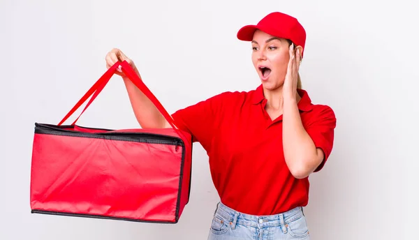 Bionda Bella Donna Sentirsi Felice Eccitato Sorpreso Concetto Consegna Pizza — Foto Stock