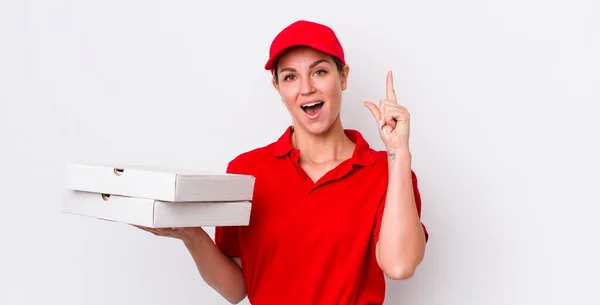 Blonde Pretty Woman Feeling Happy Excited Genius Realizing Idea Pizza — Stockfoto