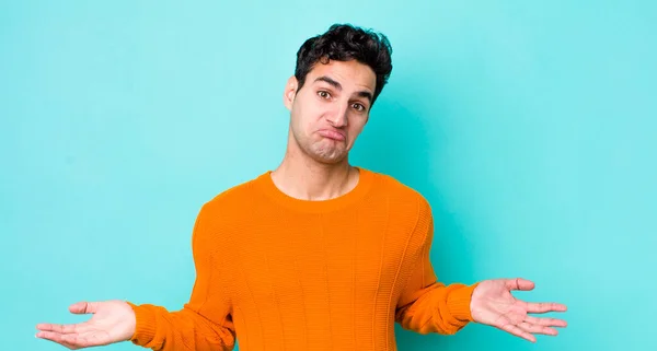 Handsome Hispanic Man Feeling Clueless Confused Having Idea Absolutely Puzzled — Foto Stock