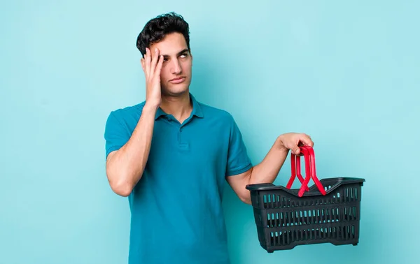 Apuesto Hombre Hispano Sintiéndose Aburrido Frustrado Soñoliento Después Cansancio Concepto —  Fotos de Stock