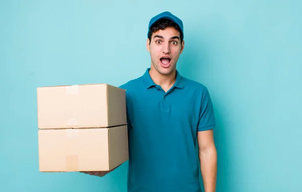 Handsome Hispanic Man Looking Very Shocked Surprised Employee Concept — Stock Photo, Image