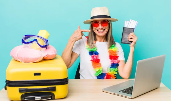 Senior Gray Hair Woman Smiling Confidently Pointing Own Broad Smile — Stock Photo, Image