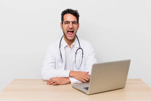 Hispanic Handsome Man Shouting Aggressively Looking Very Angry Physician Concept — Stock Photo, Image