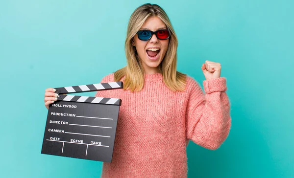 Pretty Blonde Woman Shouting Aggressively Angry Expression Cinema Concept — Stock Photo, Image