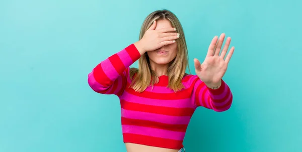 Young Pretty Blonde Woman Covering Face Hand Putting Other Hand — Stock Photo, Image