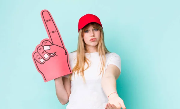 Red Head Pretty Woman Smiling Happily Friendly Offering Showing Concept — Stock Photo, Image