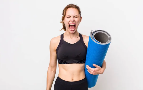 Young Pretty Woman Shouting Aggressively Looking Very Angry Fitness Yoga — Stockfoto
