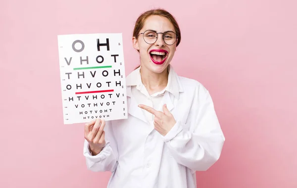 Young Pretty Woman Looking Excited Surprised Pointing Side Optical Vision — Stockfoto