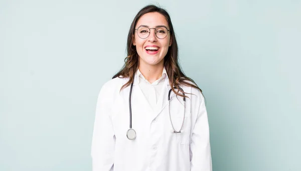 Young Pretty Woman Looking Happy Pleasantly Surprised Physician Concept — Stockfoto